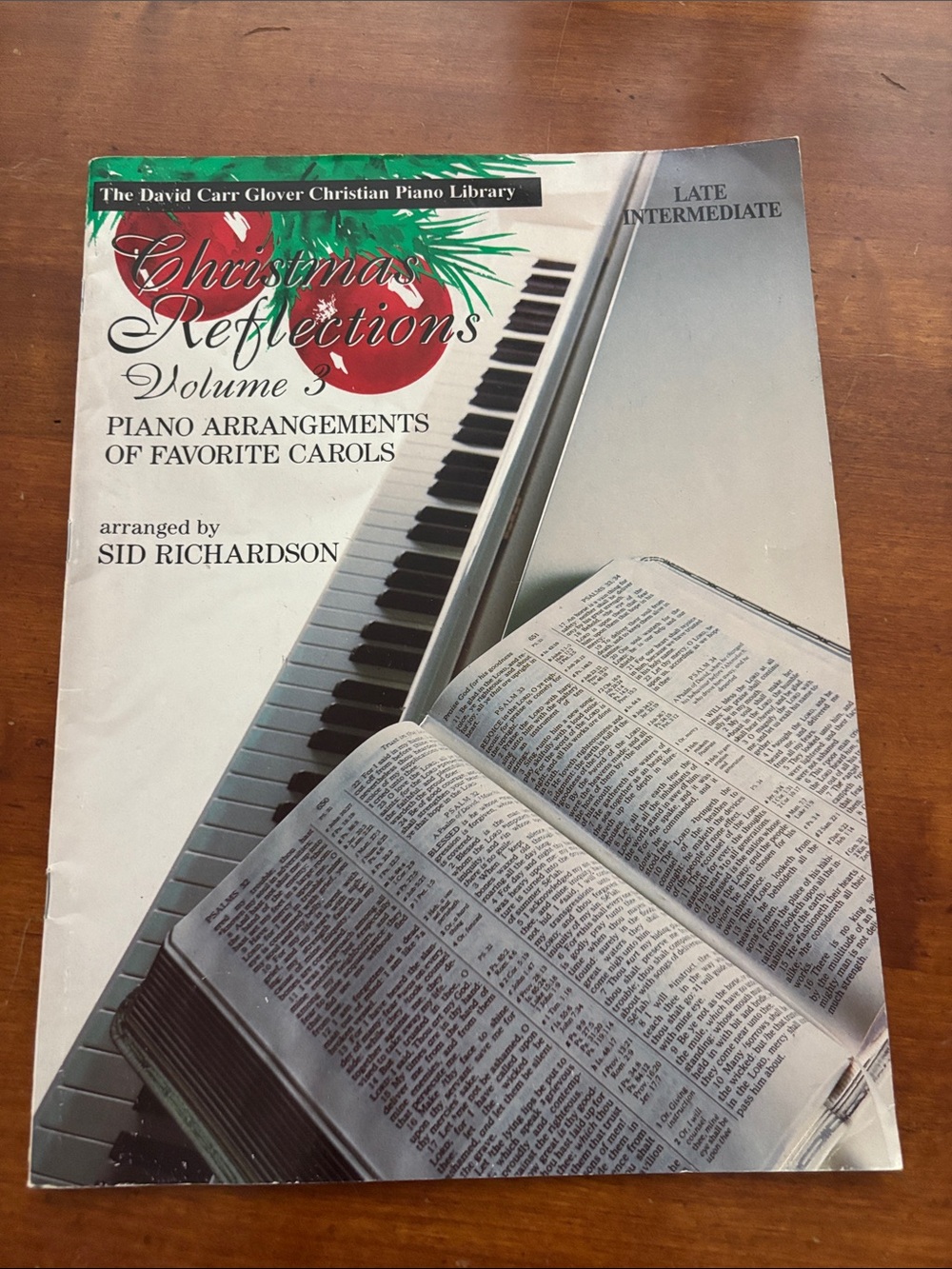 Christmas Reflections Volume 3 Piano Arrangements by Sid Richardson - White